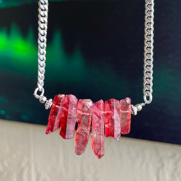 Red aura crystal quartz on stainless steel chain boho goth choker necklace - Picture 5 of 13